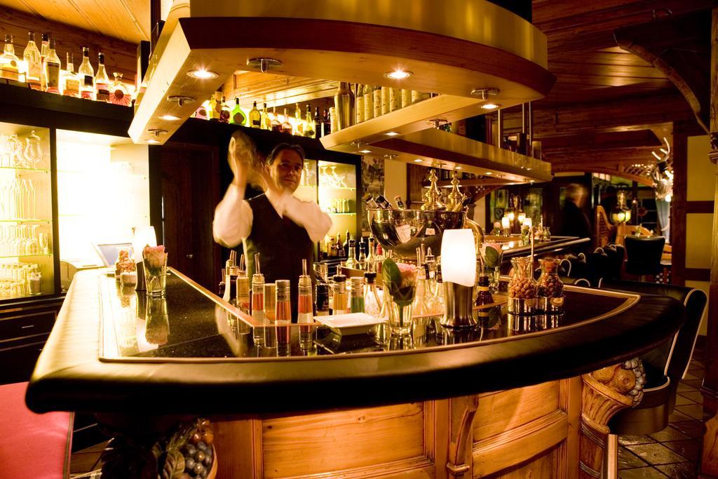 Relais & Chateaux Jagdhof Glashuette Бад Ласфе Екстериор снимка