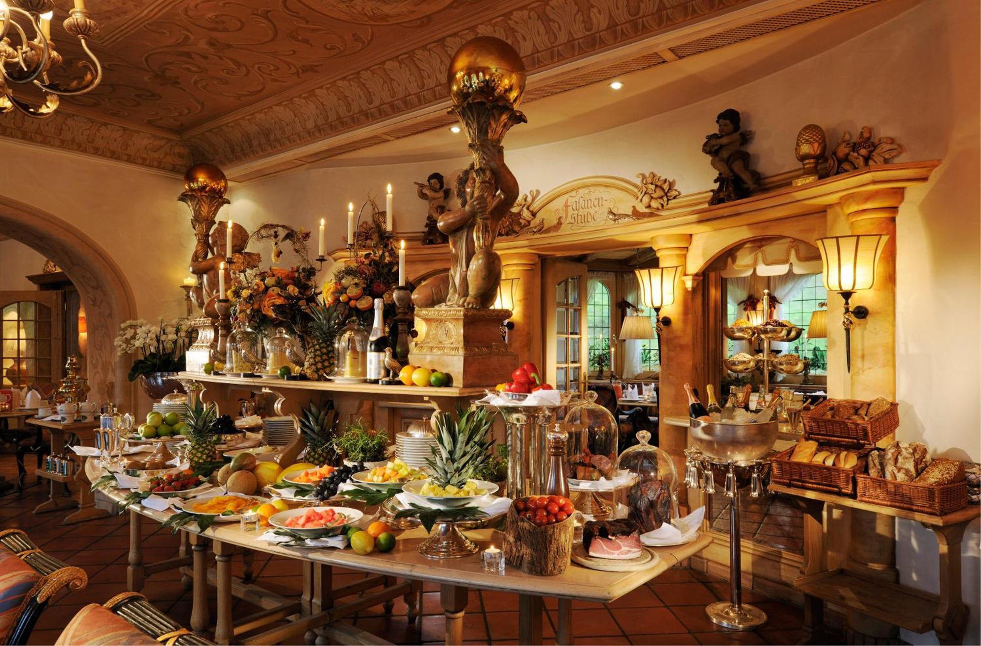 Relais & Chateaux Jagdhof Glashuette Бад Ласфе Екстериор снимка