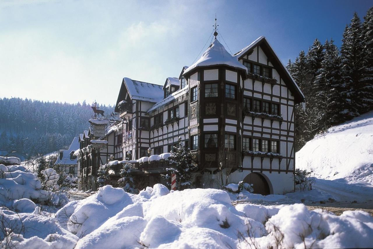 Relais & Chateaux Jagdhof Glashuette Бад Ласфе Екстериор снимка